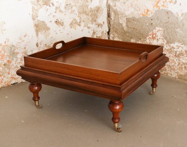 Mahonie salontafel Tray